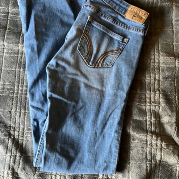 Hollister Blue Straight Leg Jeans Classic Denim - Picture 2 of 2